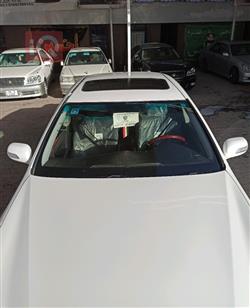 تۆیۆتا کراون